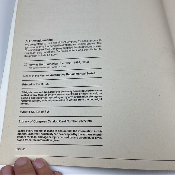 Haynes Ford Ranger Bronco Car Repair Manual - Picture 7 of 8